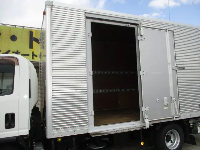 いすゞ エルフ TPG-NPR85AN(2WD)の写真17