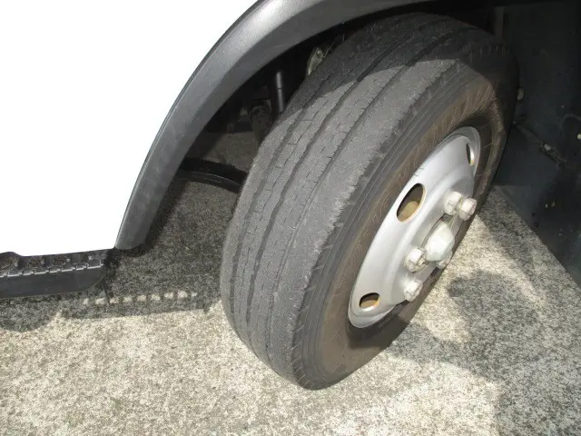 いすゞ エルフ TPG-NPR85AN(2WD)の写真28