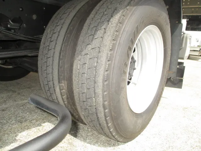 いすゞ エルフ TPG-NPR85AN(2WD)の写真29