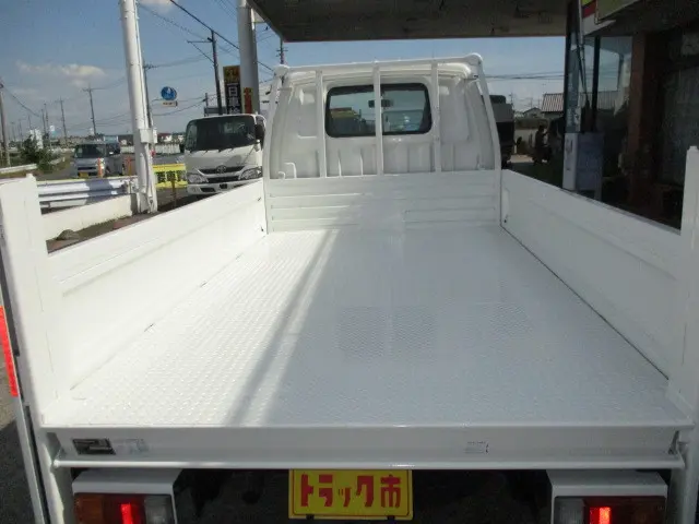マツダ ボンゴトラック DBF-SLP2T(2WD)の写真3