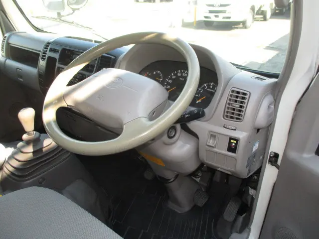 トヨタ ダイナ ABF-TRY230(2WD)の写真12