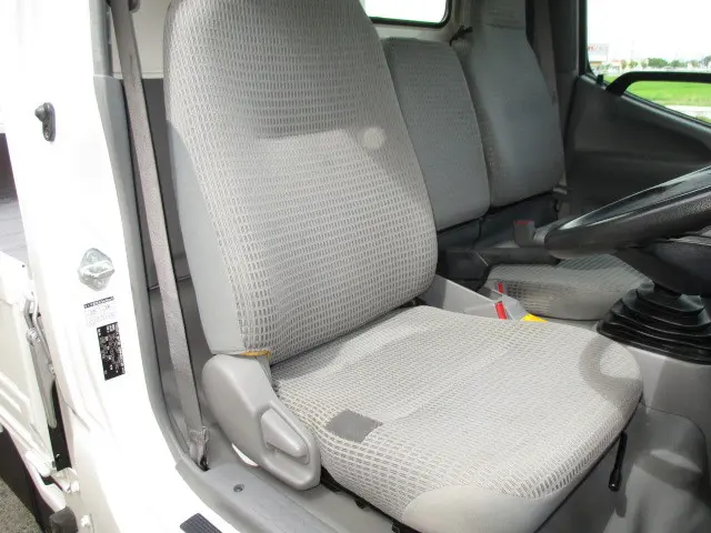 トヨタ ダイナ LDF-KDY281(4WD)の写真8