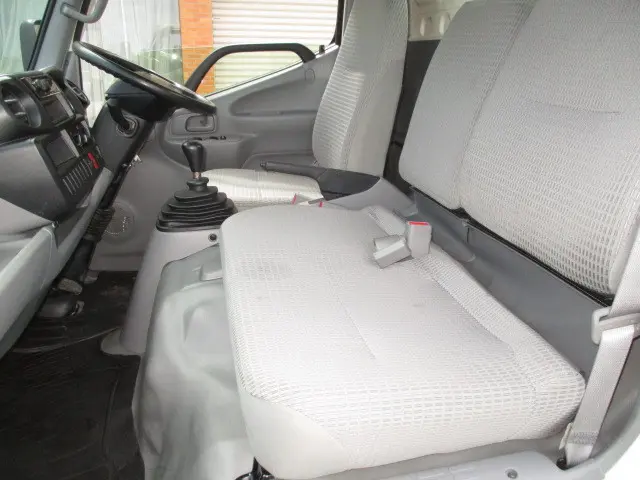 トヨタ ダイナ LDF-KDY281(4WD)の写真9