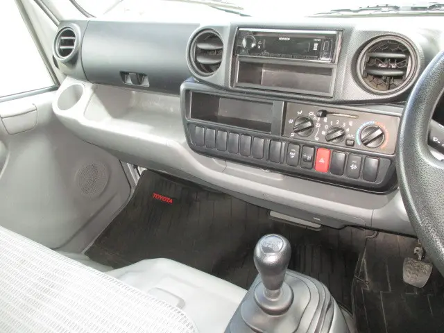 トヨタ ダイナ LDF-KDY281(4WD)の写真11