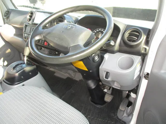 トヨタ トヨエース LDF-KDY281(4WD)の写真11