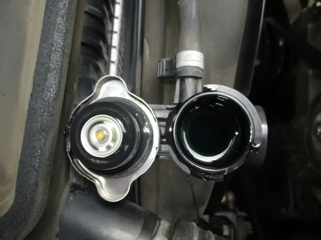 いすゞ エルフ TRG-NKR85A(2WD)の写真15