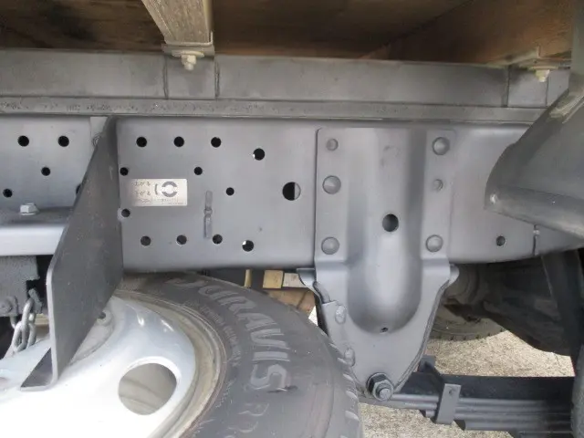 いすゞ エルフ TRG-NKR85A(2WD)の写真24