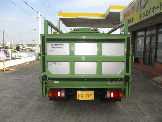 いすゞ エルフ TRG-NKR85A(2WD)の写真37