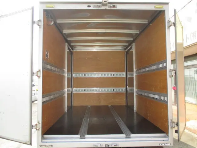 トヨタ ダイナ LDF-KDY231(2WD)の写真3