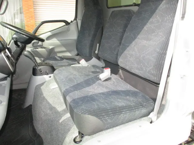 トヨタ ダイナ LDF-KDY231(2WD)の写真15