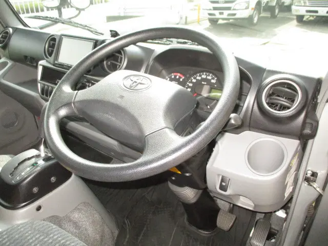 トヨタ ダイナ LDF-KDY231(2WD)の写真16