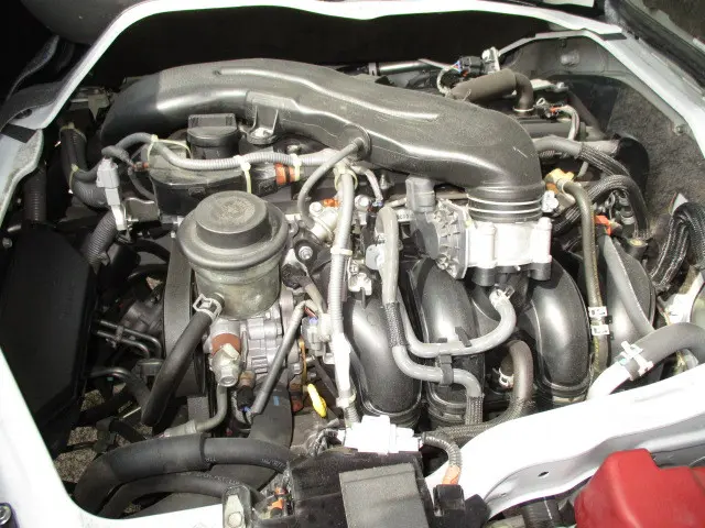 トヨタ ハイエースバン CBF-TRH200V(2WD)の写真8