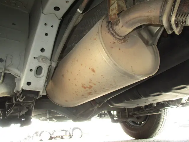 トヨタ ハイエースバン CBF-TRH200V(2WD)の写真26