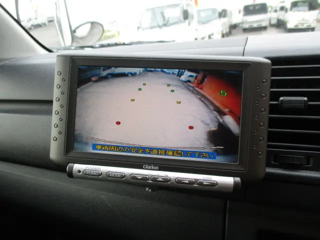 トヨタ ハイエースバン QDF-KDH201V(2WD)の写真13