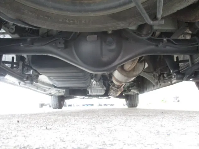 トヨタ ハイエースバン QDF-KDH201V(2WD)の写真25