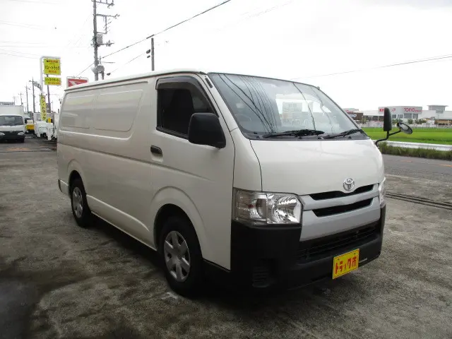 トヨタ ハイエースバン QDF-KDH201V(2WD)の写真28