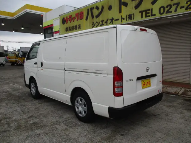 トヨタ ハイエースバン QDF-KDH201V(2WD)の写真29