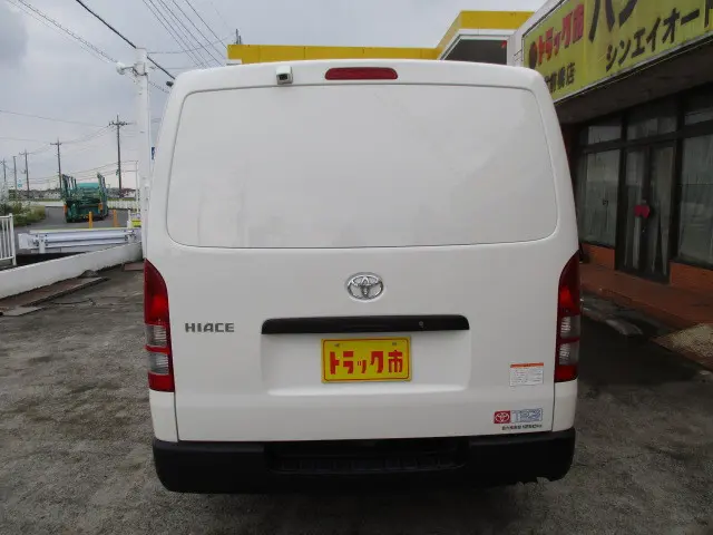 トヨタ ハイエースバン QDF-KDH201V(2WD)の写真32