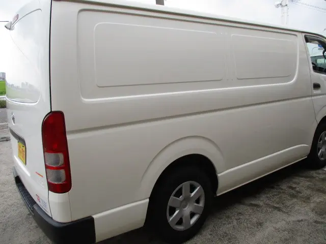 トヨタ ハイエースバン QDF-KDH201V(2WD)の写真33