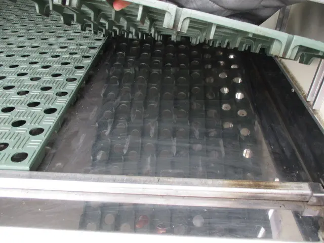 いすゞ エルフ TRG-NHR85AN(2WD)の写真10