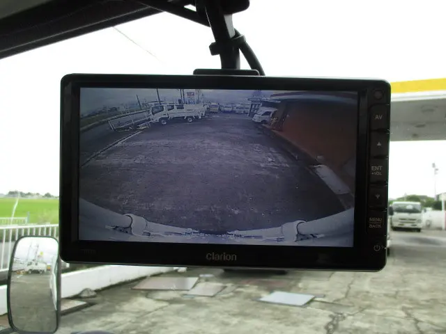 いすゞ エルフ TRG-NHR85AN(2WD)の写真20