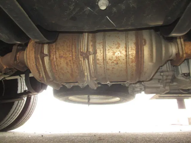 いすゞ エルフ TRG-NHR85AN(2WD)の写真32