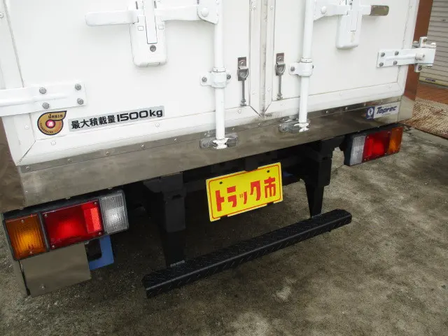 いすゞ エルフ TRG-NHR85AN(2WD)の写真42