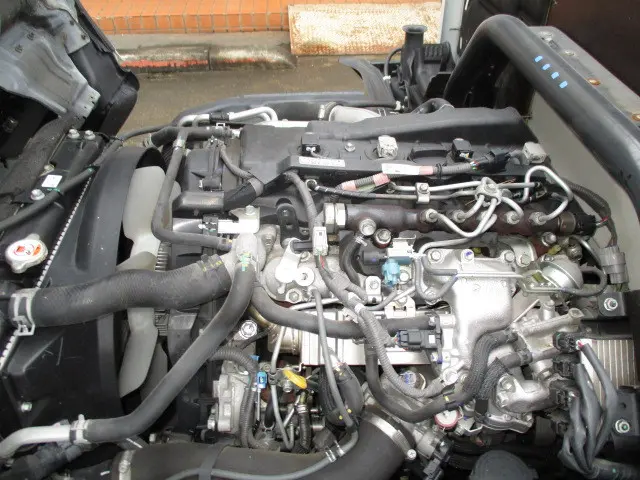 トヨタ ダイナ LDF-KDY281(4WD)の写真4