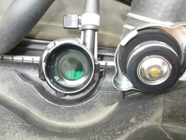 いすゞ エルフ 2RG-NLR88AN(2WD)の写真10