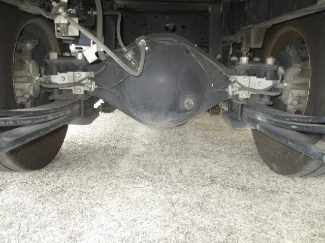 いすゞ エルフ 2RG-NLR88AN(2WD)の写真26