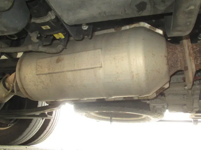 いすゞ エルフ 2RG-NLR88AN(2WD)の写真30