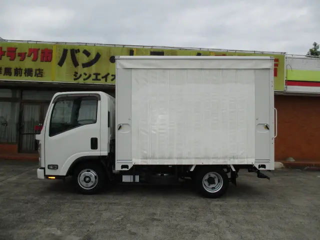 いすゞ エルフ 2RG-NLR88AN(2WD)の写真34