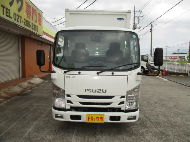いすゞ エルフ 2RG-NLR88AN(2WD)の写真35