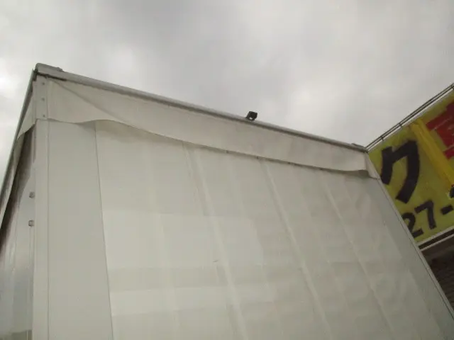 いすゞ エルフ 2RG-NLR88AN(2WD)の写真42