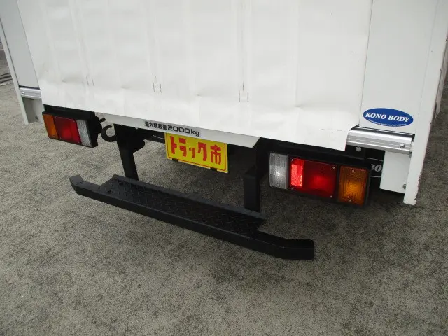 いすゞ エルフ 2RG-NLR88AN(2WD)の写真43