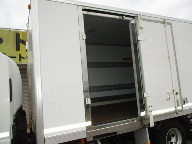 いすゞ エルフ TPG-NPR85YN(2WD)の写真19