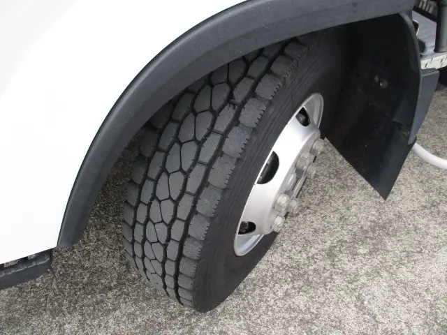 いすゞ エルフ TPG-NPR85YN(2WD)の写真29