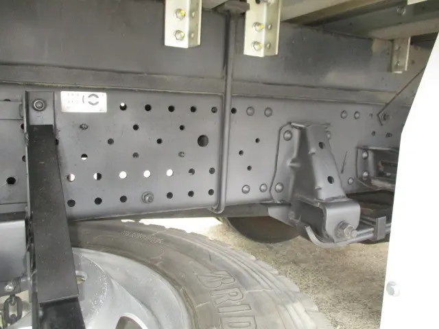 いすゞ エルフ TPG-NPR85YN(2WD)の写真31