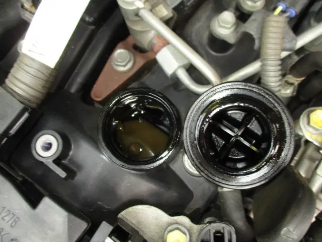 トヨタ ハイエースバン QDF-GDH201V(2WD)の写真10