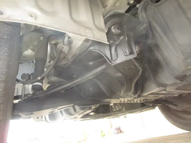 トヨタ ハイエースバン QDF-GDH201V(2WD)の写真24