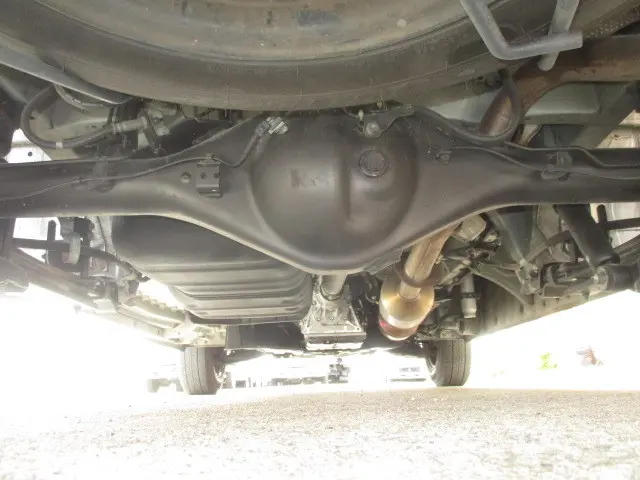 トヨタ ハイエースバン QDF-GDH201V(2WD)の写真26