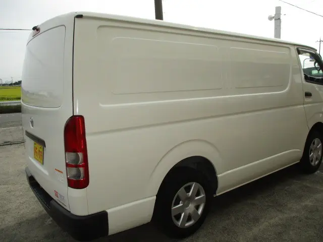 トヨタ ハイエースバン QDF-GDH201V(2WD)の写真33