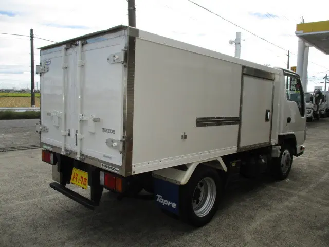 マツダ タイタン TRG-LHS85AN(4WD)の写真2