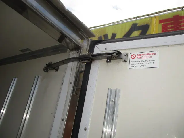 マツダ タイタン TRG-LHS85AN(4WD)の写真4