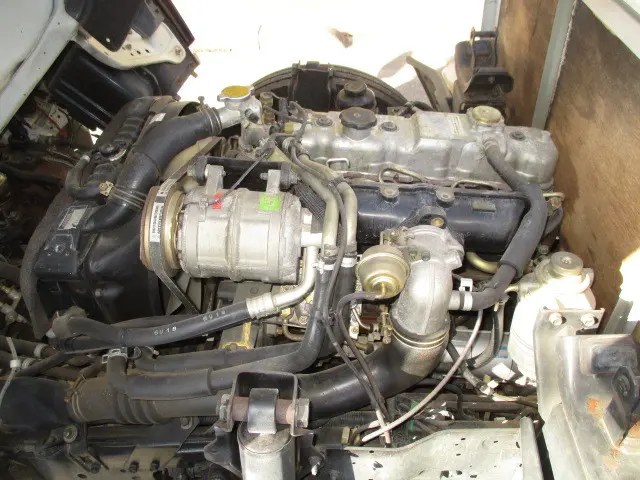 いすゞ エルフ KK-NHS69EA(4WD)の写真4