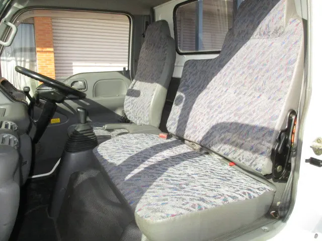 いすゞ エルフ KK-NHS69EA(4WD)の写真8