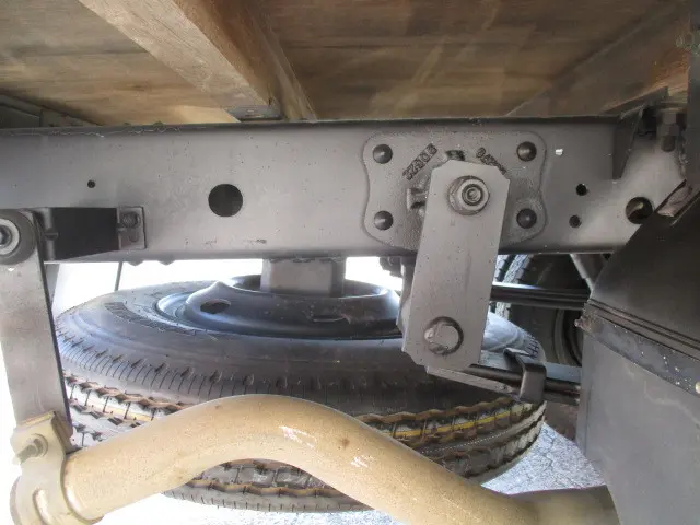 いすゞ エルフ KK-NHS69EA(4WD)の写真17