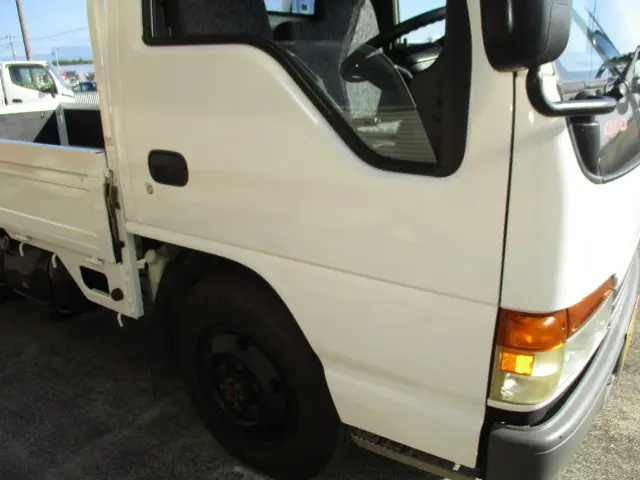 いすゞ エルフ KK-NHS69EA(4WD)の写真33