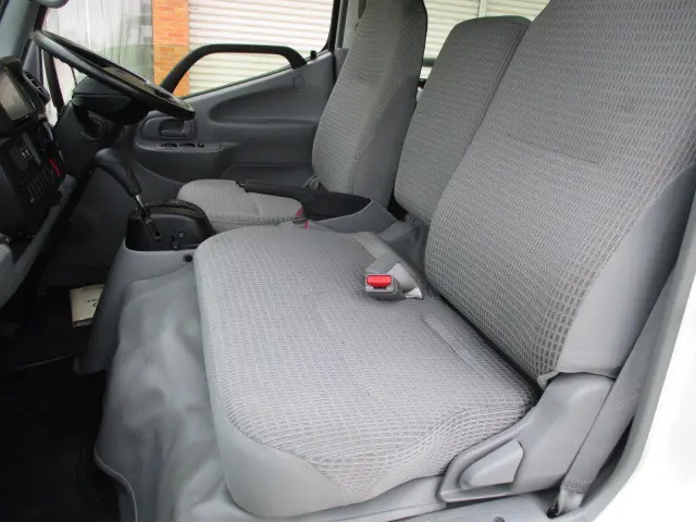 トヨタ トヨエース LDF-KDY281(4WD)の写真9