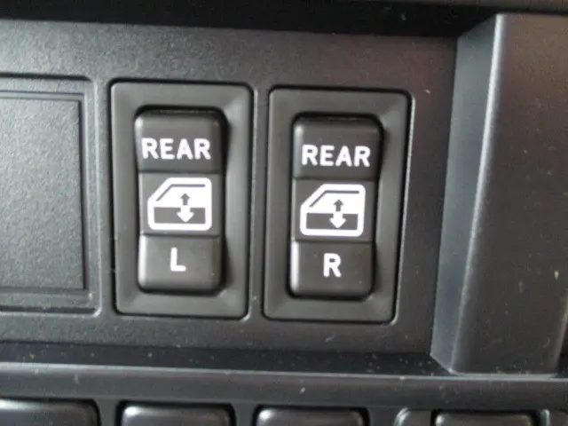 トヨタ トヨエース LDF-KDY281(4WD)の写真14